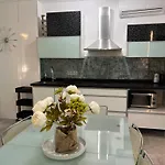Puerto Banus Duo